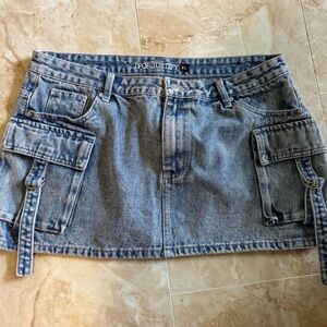 micro mini jean skirt low rise 90s Y2K cargo pockets spring summer festival